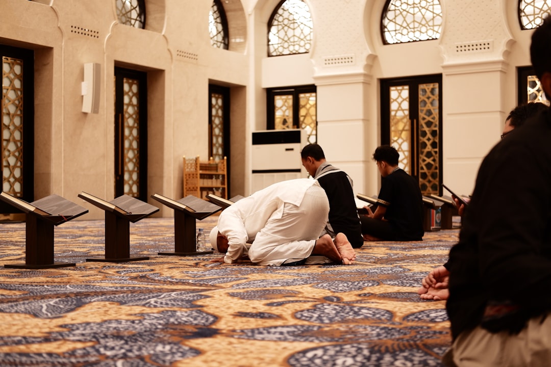 Keberuntungan Salat Awal Waktu