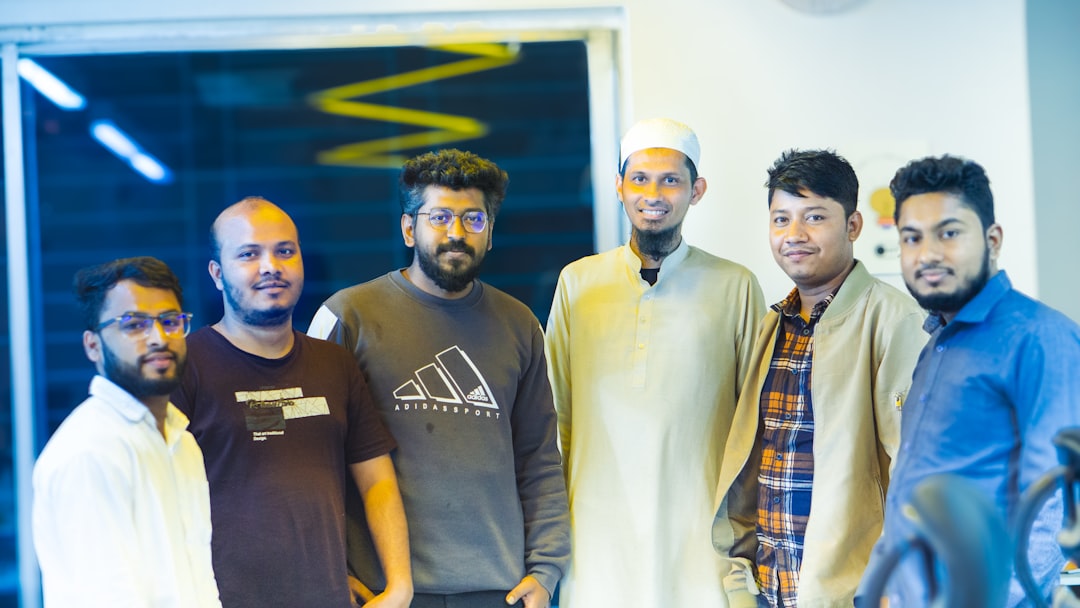 Rahasia Sukses Bisnis: Modal Halal, Produk Halal, dan Sedekah