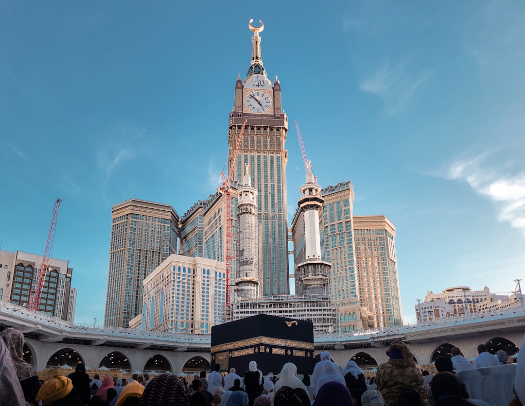 Bag. 15 Isyarat Penggalian Sumur Zamzam: Jejak Bersejarah Warisan Nabi Ibrahim dan Ismail